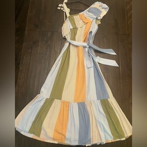 Adorable floor length dress by Lauren Conrad in Large